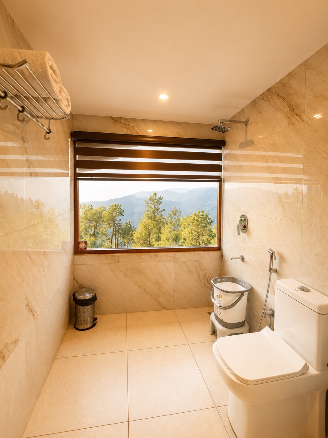 Deluxe Himalaya cottage bathroom with mountain view window